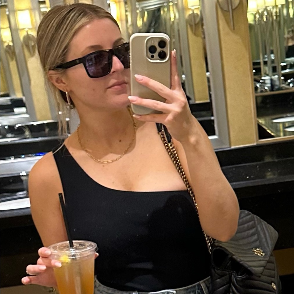 Meet your closet owner!